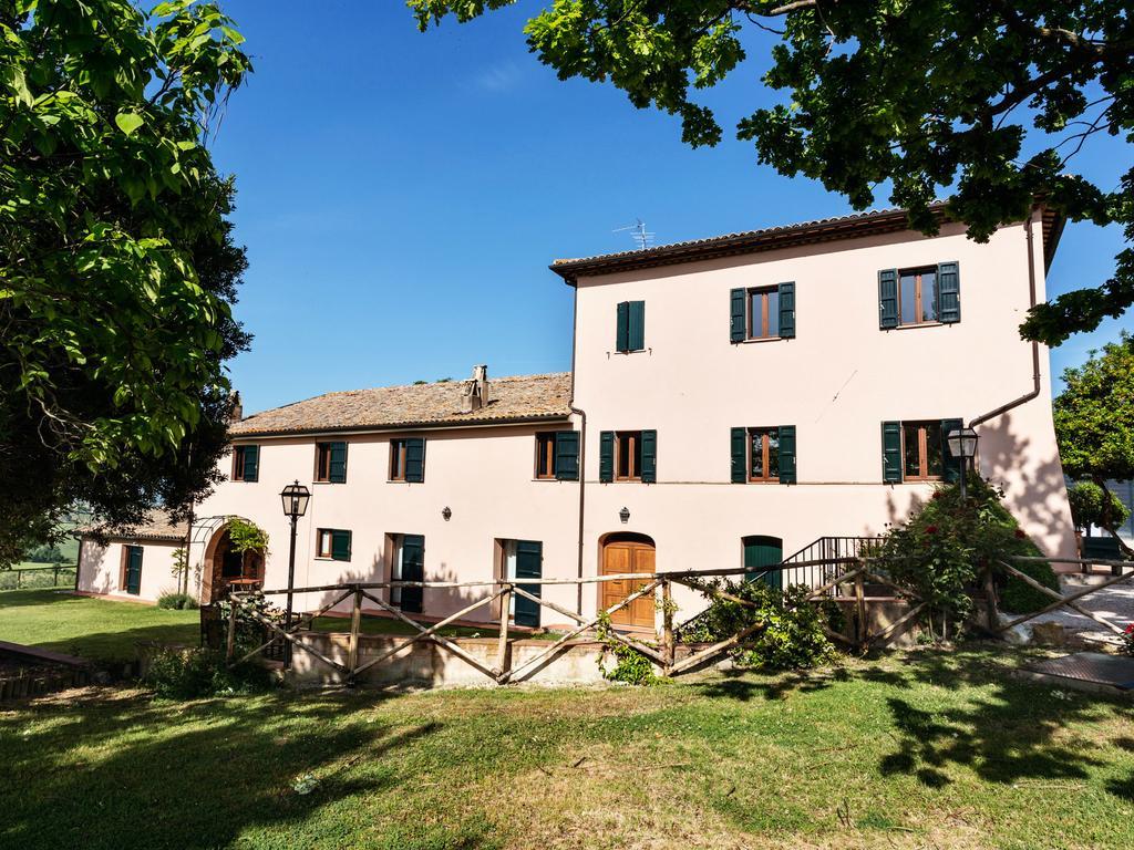 Casale Satriano Aparthotel Montefalco Esterno foto